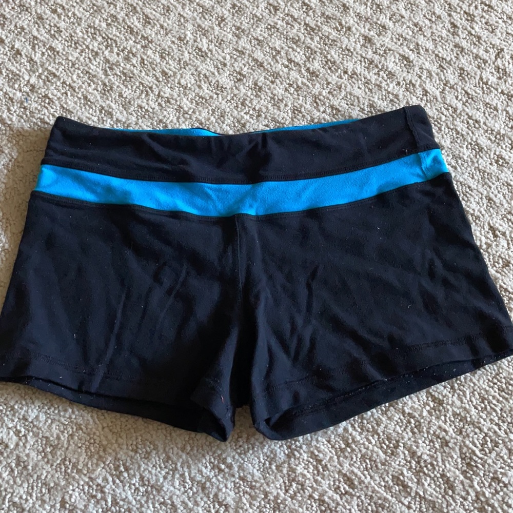 🎈sold 🎈Lululuemon shorts